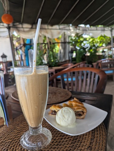 iced coffee blend and apple pie with a scoop of ice cream